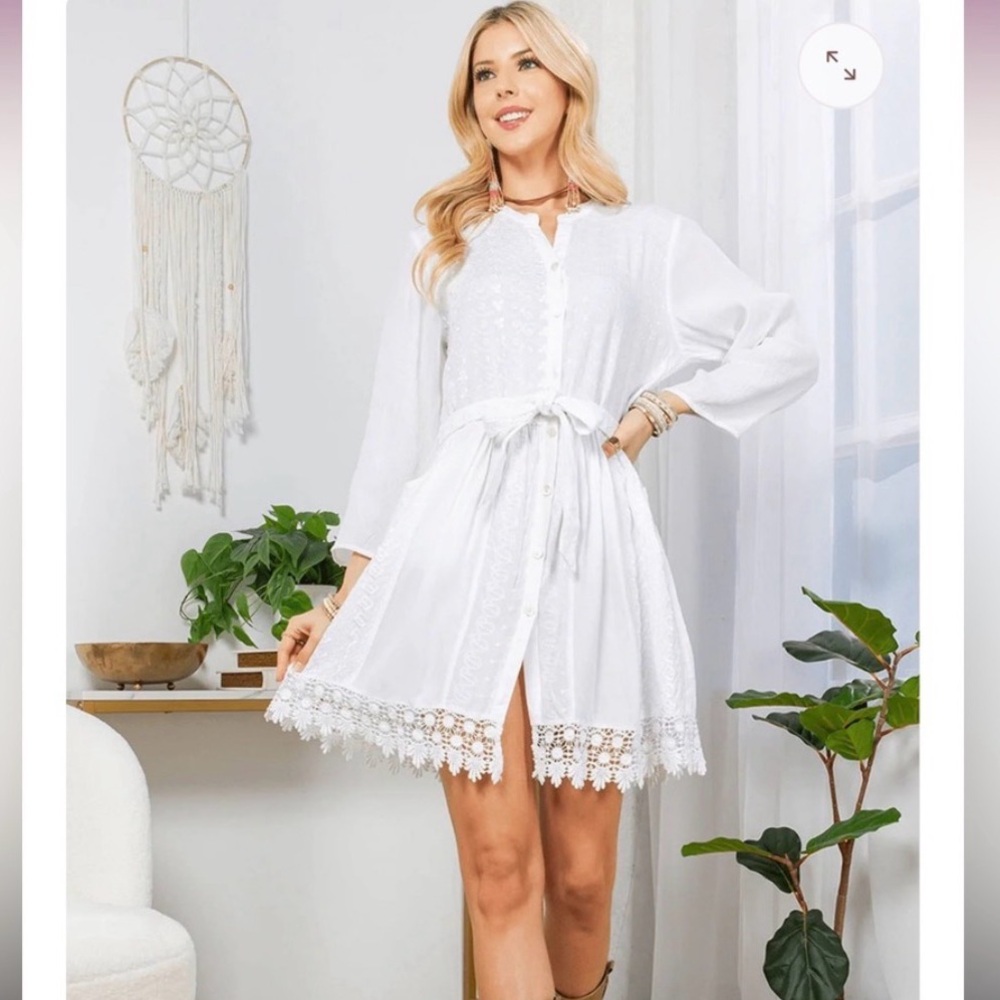 Young Threads White Embroidered Dress Size XL NWT